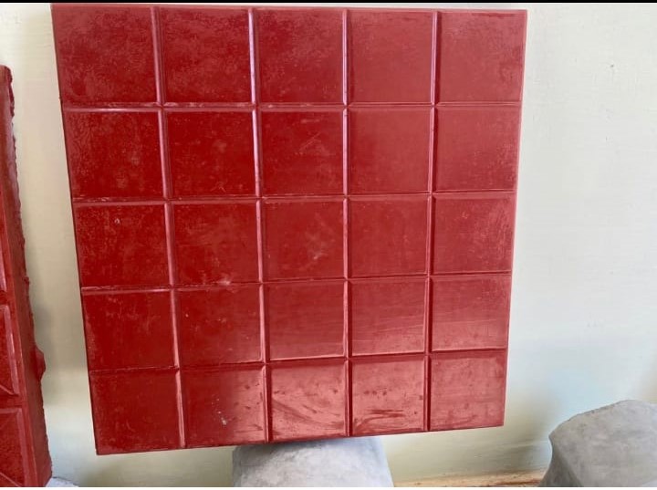 12x12 25 coin chequered